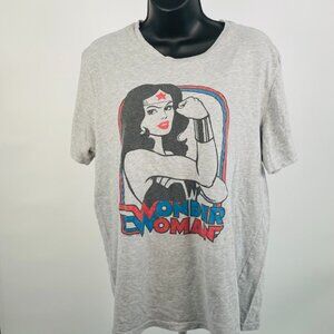 Vintage Wonder Woman Gray T-Shirt Size L